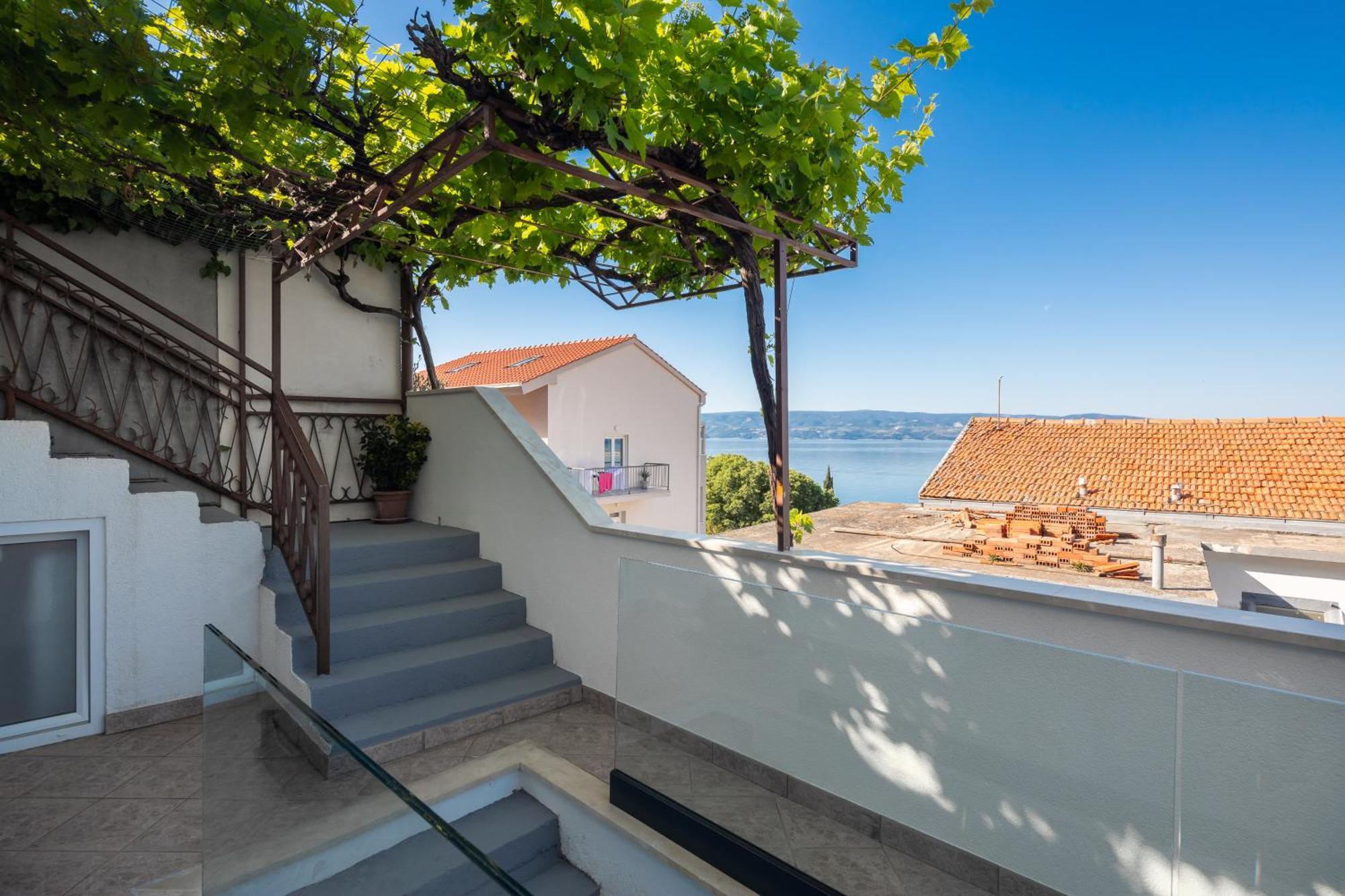 East Side Apartment Omis Exterior photo